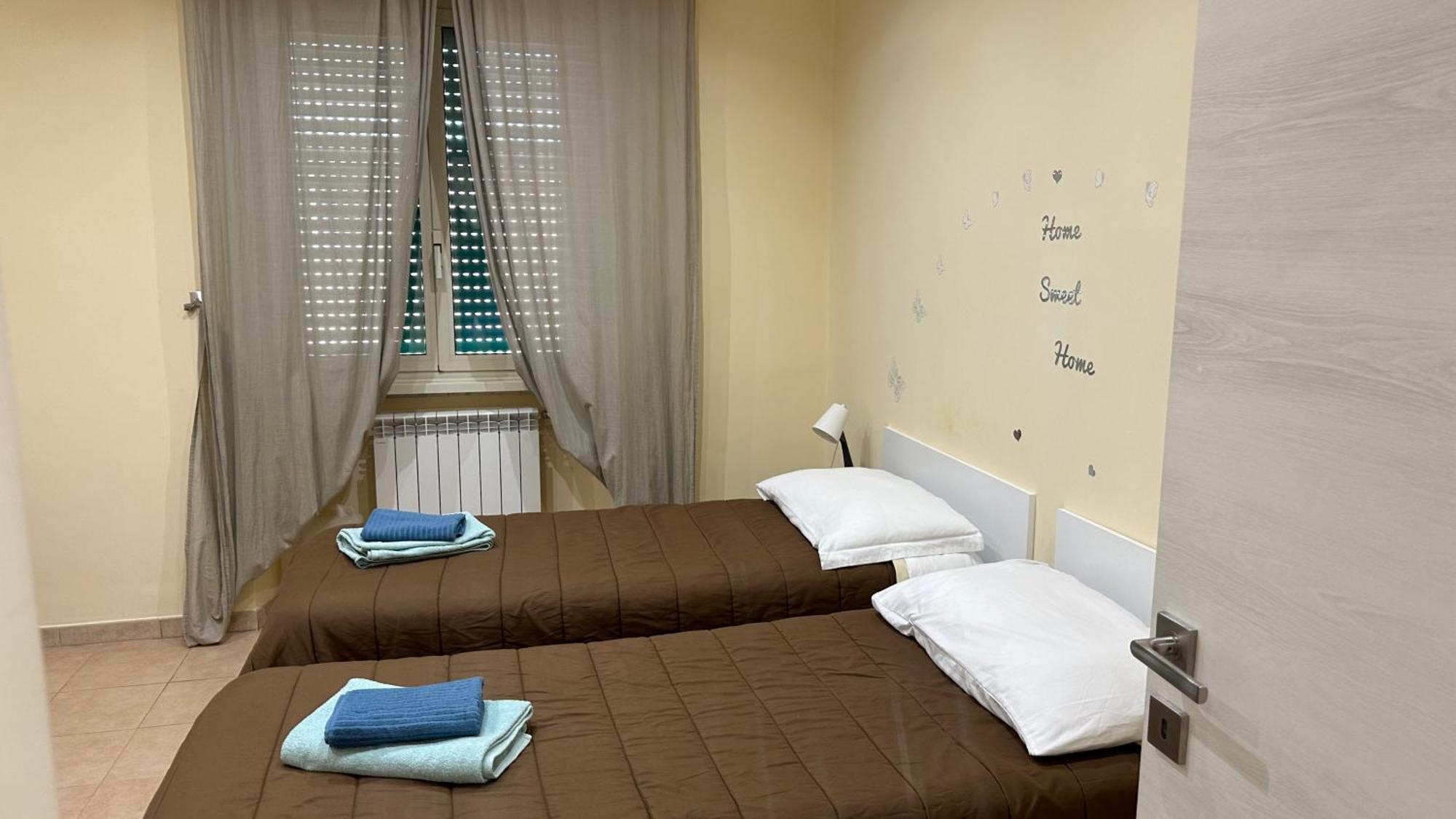 Casa Gemelli Home โรม ภายนอก รูปภาพ